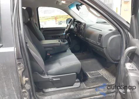 2011 Chevrolet Silverado 1500 Lt z USA, uszkodzony, nr VIN 1GCPKSE33BF149994